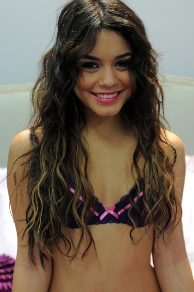 Vanessa hudgens caldo
 #100151113