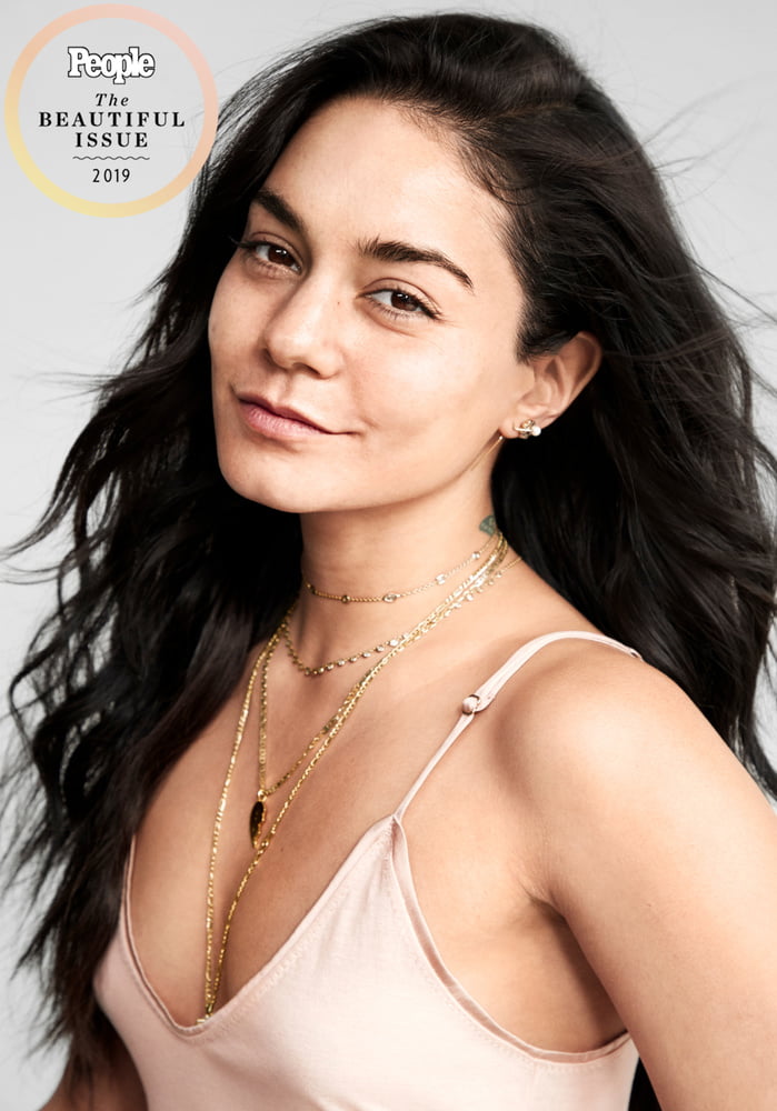 Vanessa hudgens caldo
 #100151120