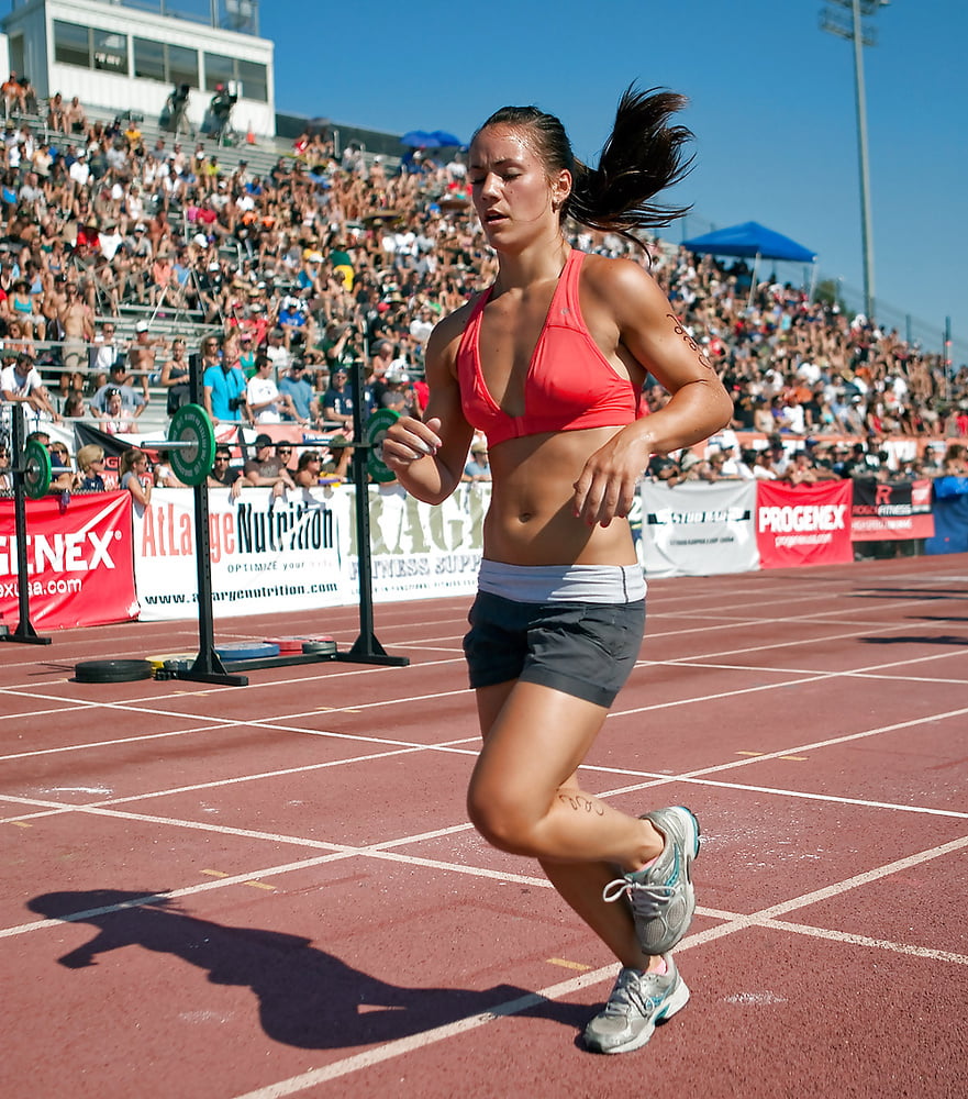 Camille leblanc-bazinet
 #105089817