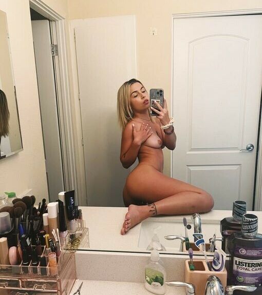 Chanel Camryn nude #109437058