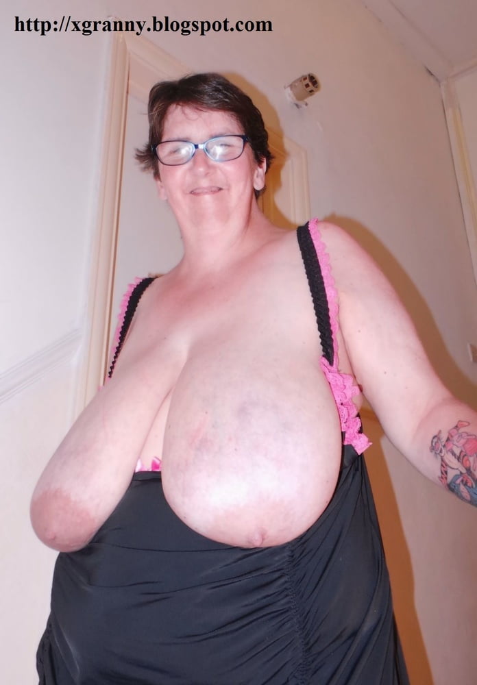 Granny with huge tits #98291584