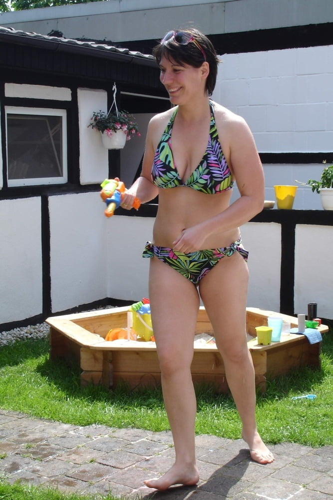 Donne mature in bikini (set 1)
 #100605033