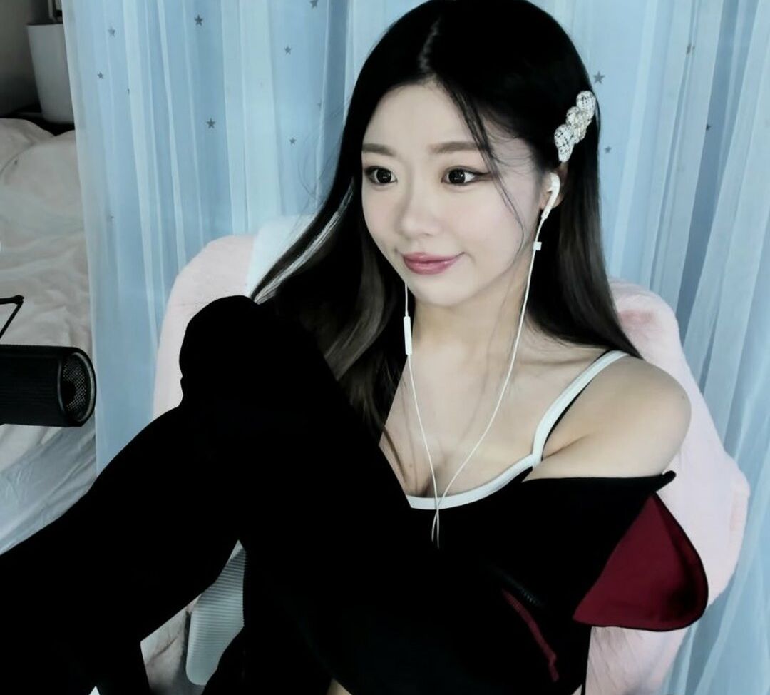 Igumdrop nude #108732789