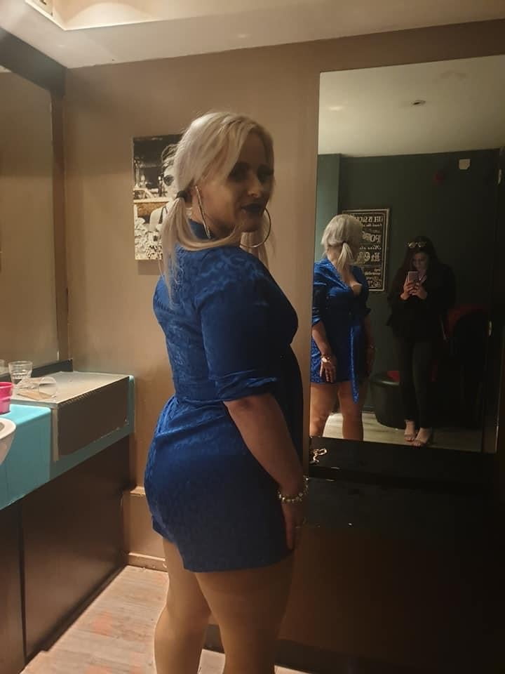 Great Yarmouth Blonde Chav, PAWG #90930933