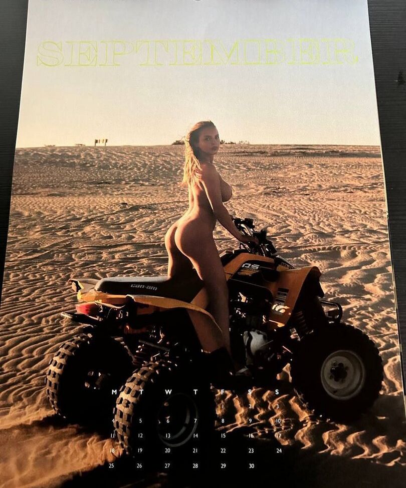 Luna Stevens desnuda #109549026