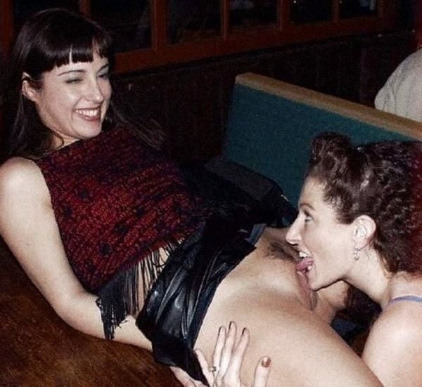 Lesbianas 10
 #88301199