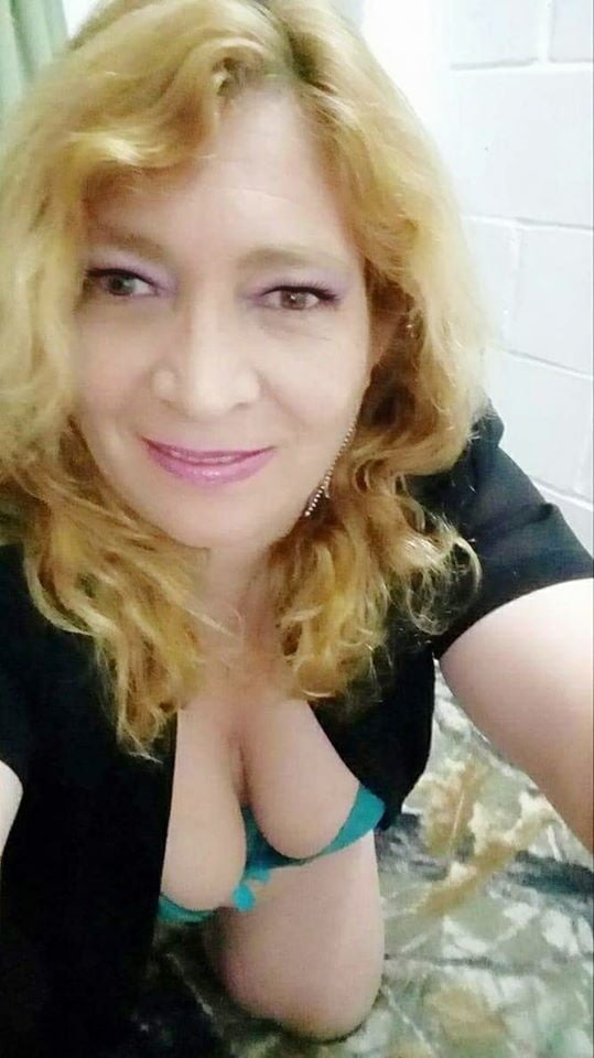 Facebook Milfs #91674760