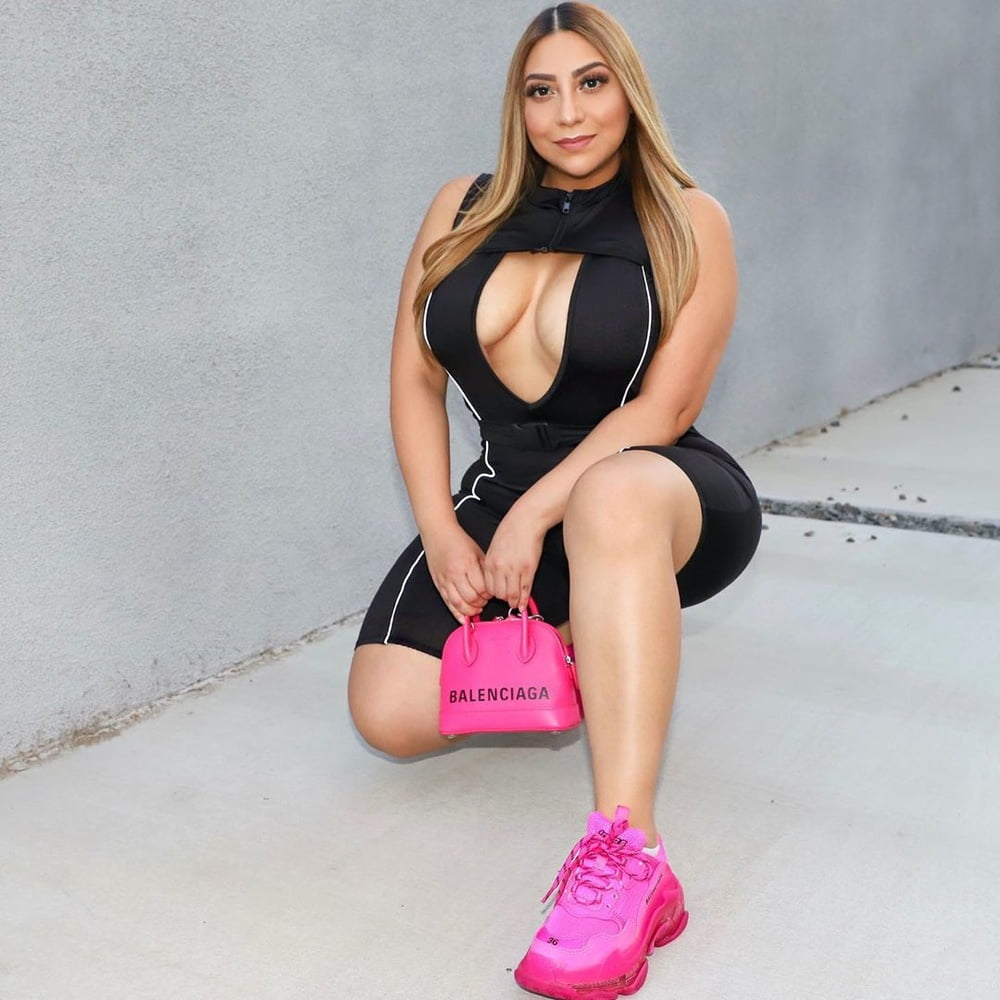 Fine Modelz 1 #83312861