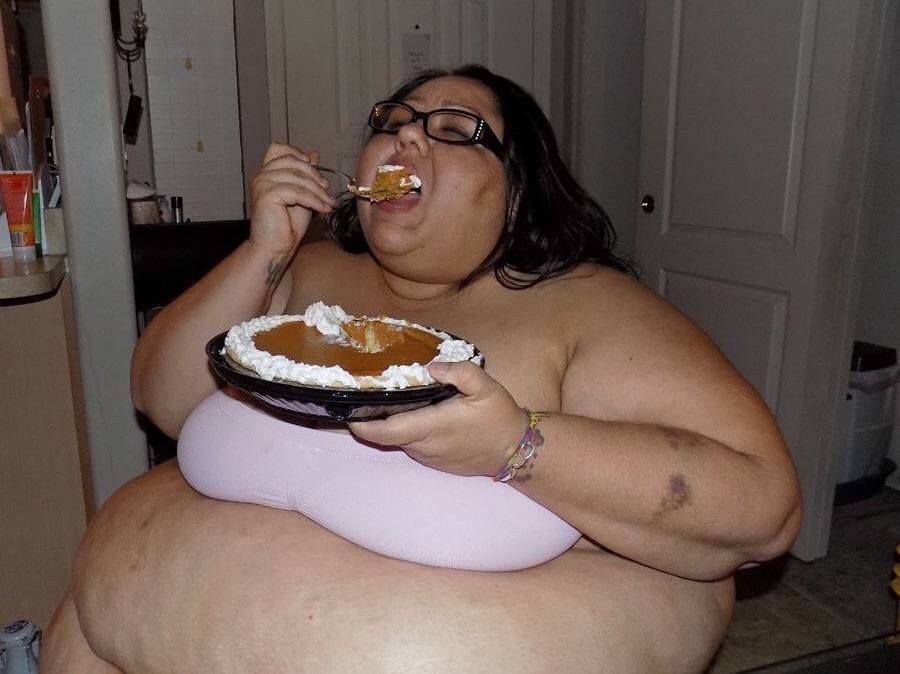 Bbw ragazze grasse e cibo
 #105010145