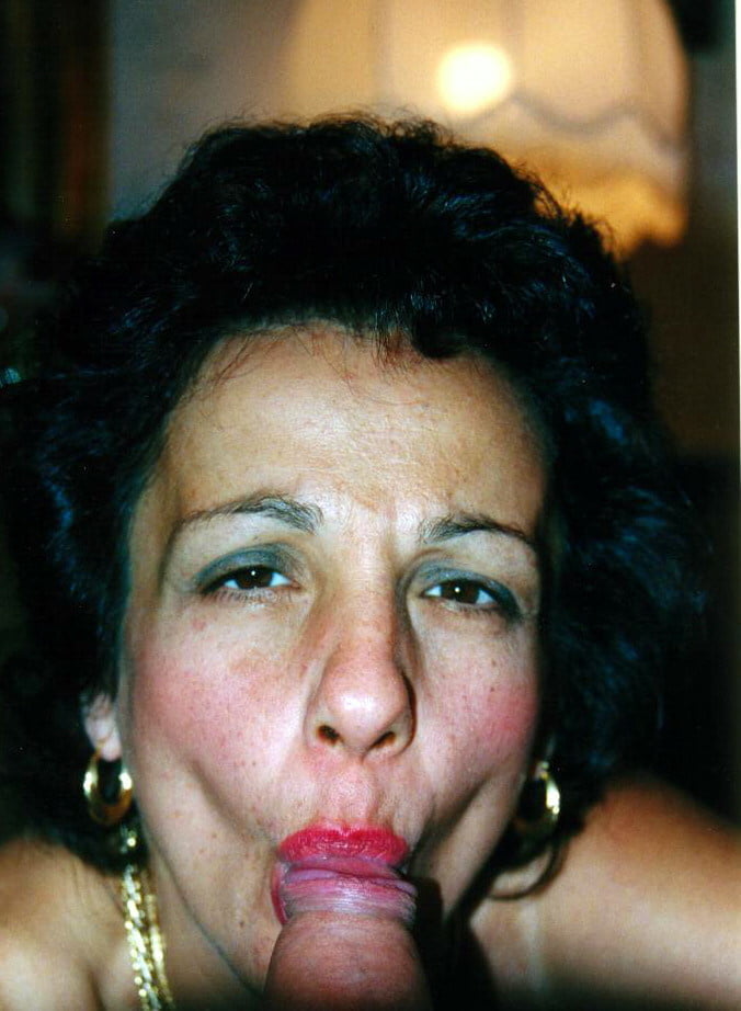 イタリア人妻売春婦DANIELA LOMBARDINI - 1964.4.1生まれ
 #104381308