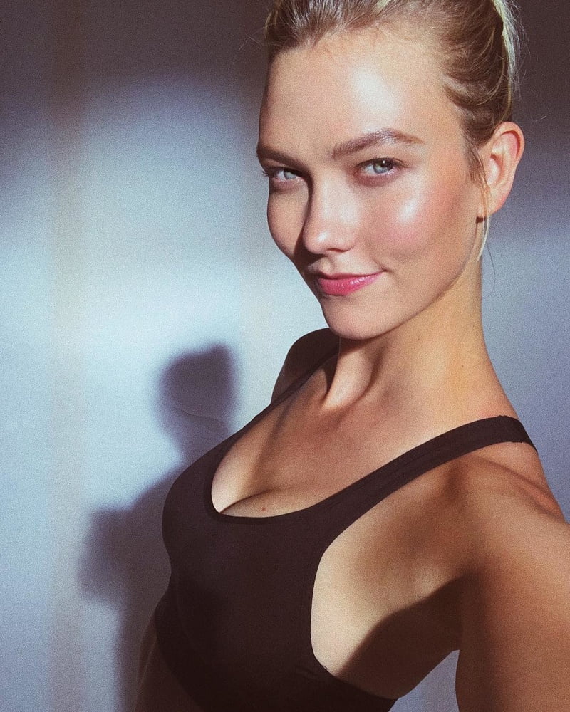 Karlie Kloss #90836598