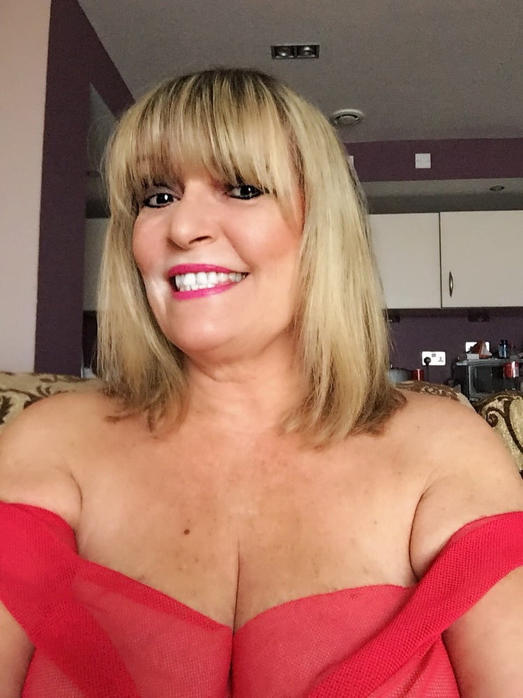 Grannies y mezcla de maduras
 #88189788