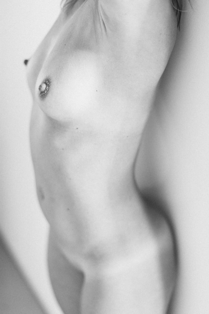 Alexa - milf bionda calda - corpo sottile piccole tette boudoir
 #89097437