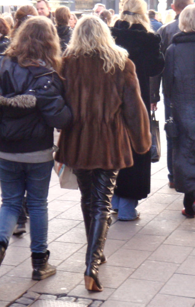 woman in fur coat 24 #99493534