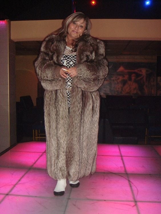 woman in fur coat 24 #99494334