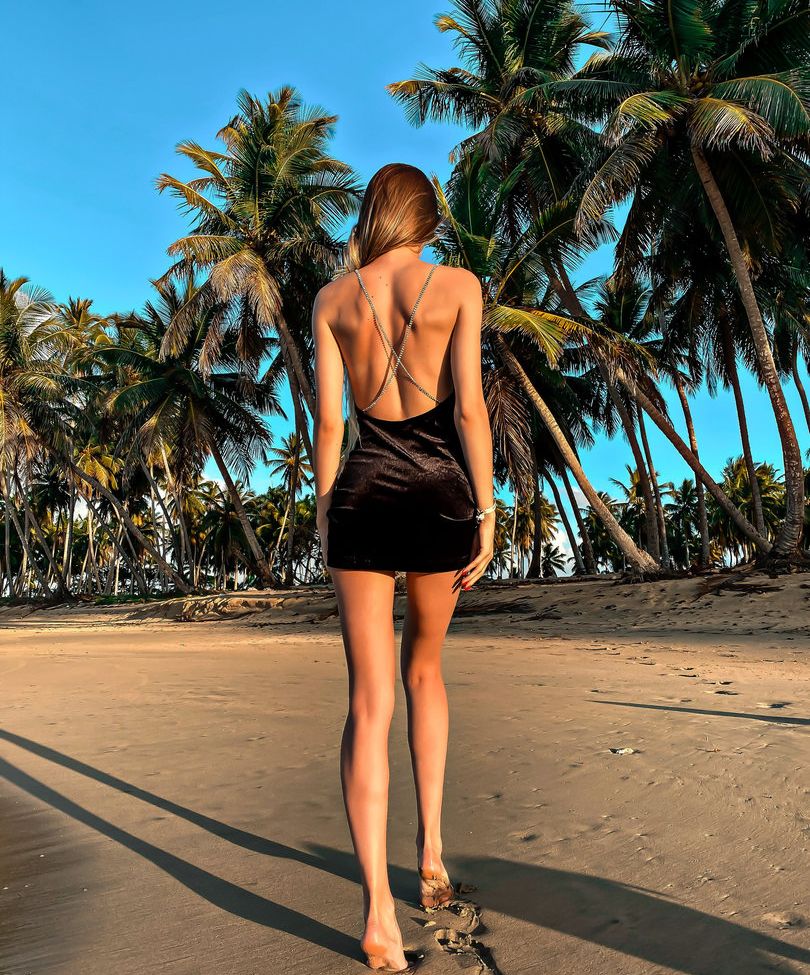 Linadiaa desnuda #109002275