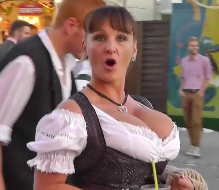 Hot girls from the Oktoberfest #94195032