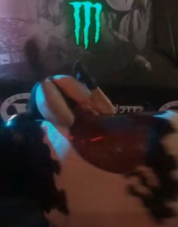 Aersche, Upskits and SeeThrough #91615212