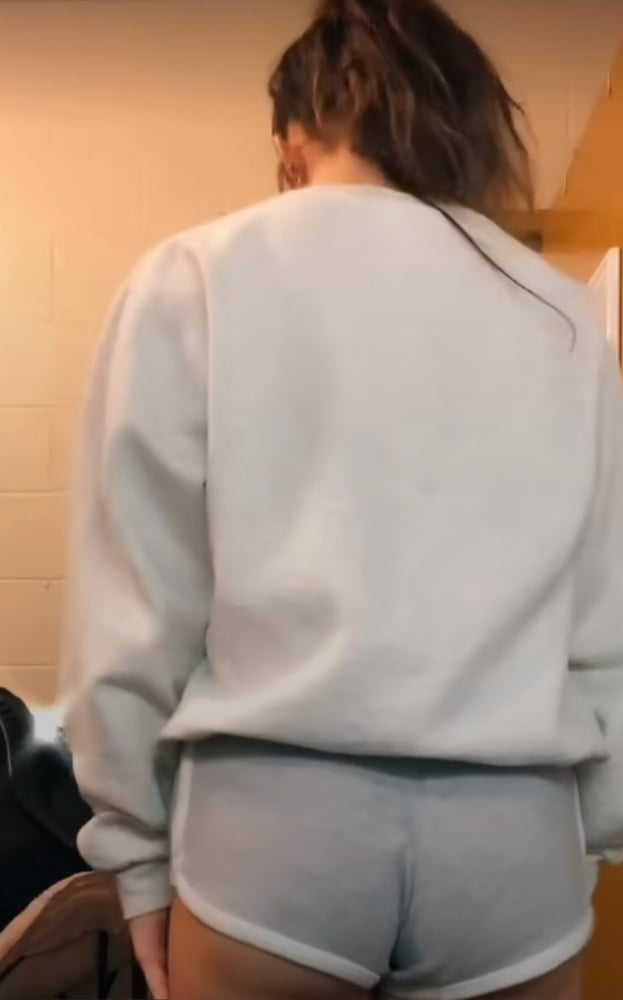 Aersche, Upskits and SeeThrough #91615277