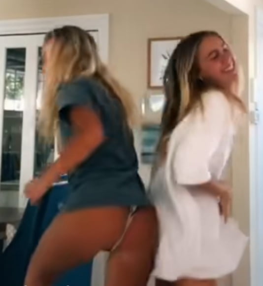 Aersche, Upskits and SeeThrough #91615523