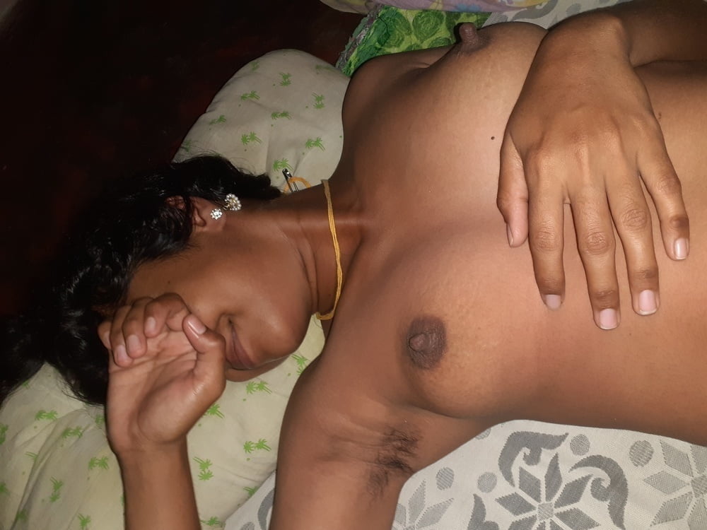 Tamil timido raghavi ragazza sposata immagini nude trapelato
 #89603395