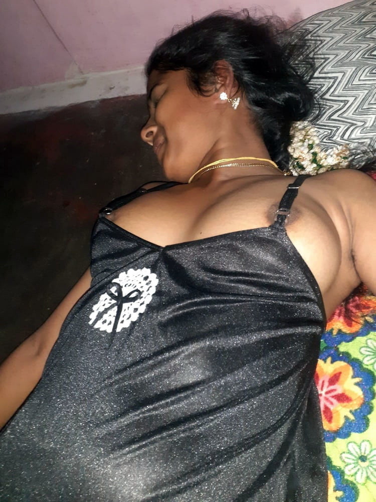 Tamil timido raghavi ragazza sposata immagini nude trapelato
 #89603465