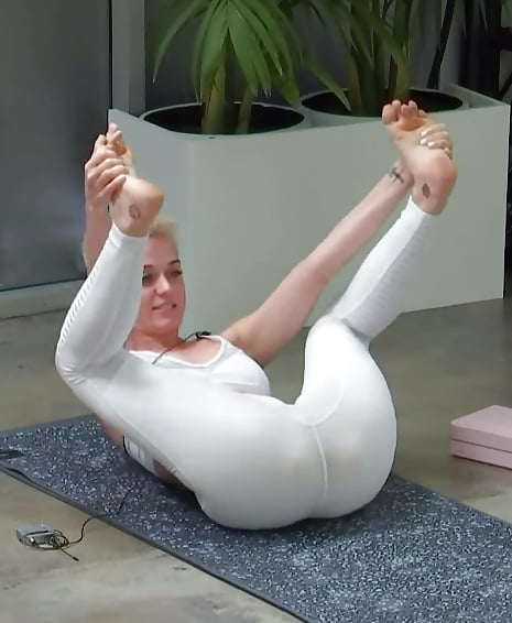 cute Katy Perry #79923462