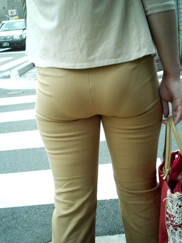 Hot women in Khakis, Light Coloured Pants, trousers #100082653