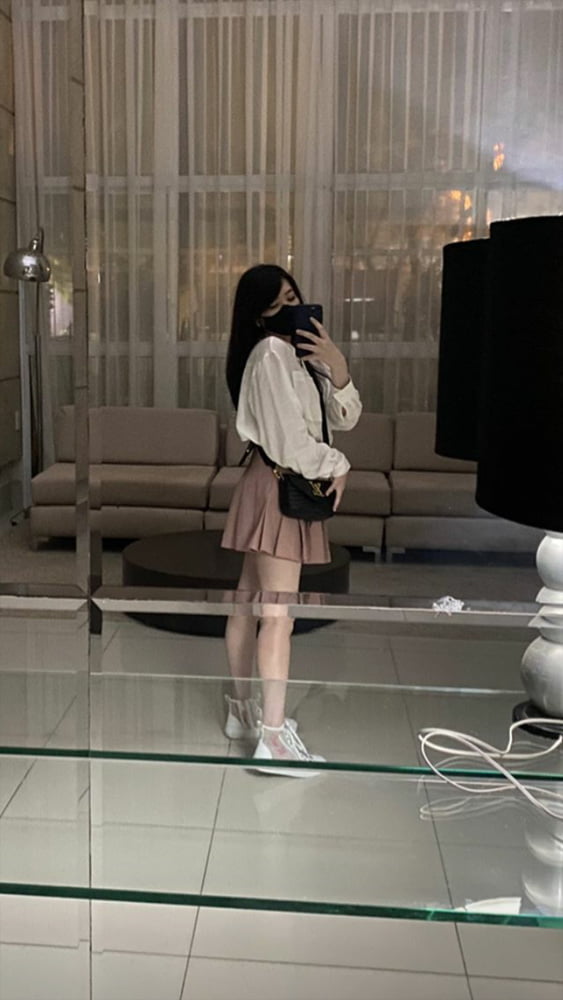 真由美
 #80334684