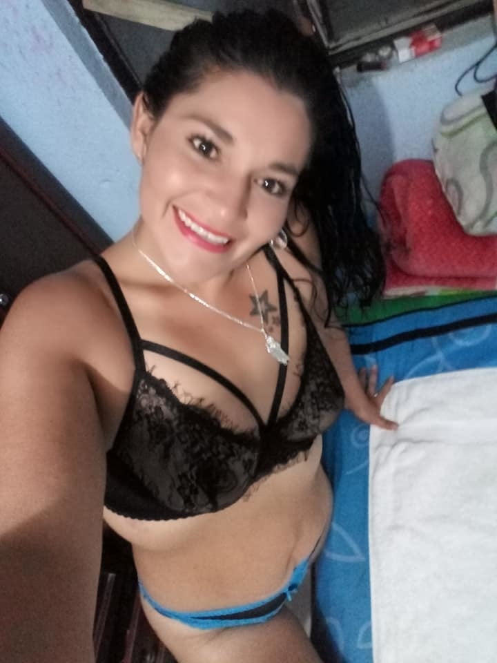 Madurita de culiacan coqueta, morenita y de buen cuerpo
 #93881022