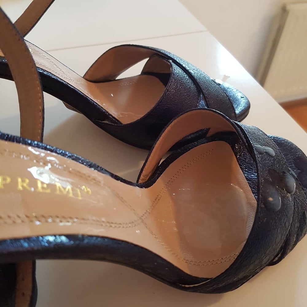 Cummed Highheels from Istagram #105006018
