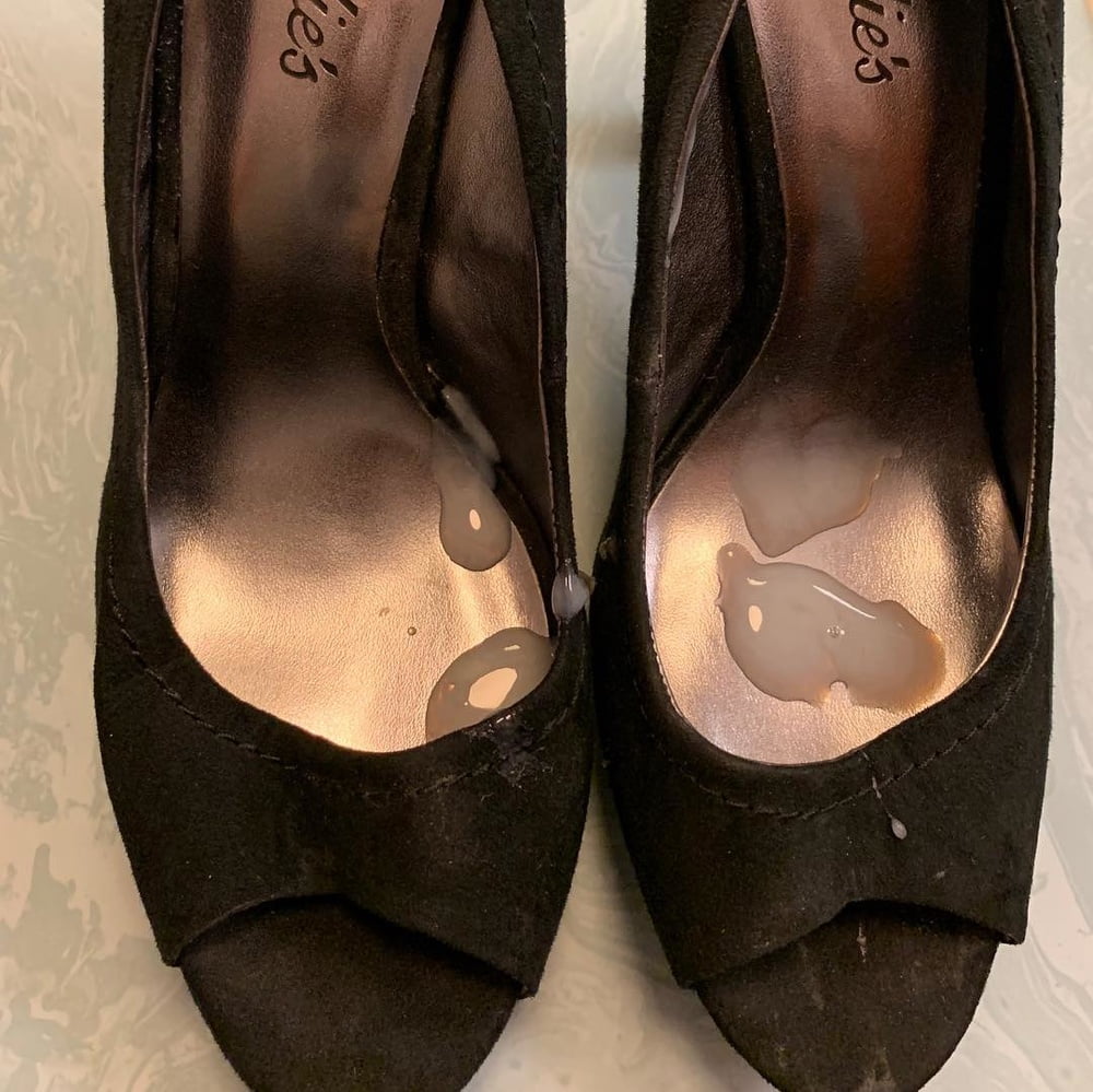 Cummed Highheels from Istagram #105006092