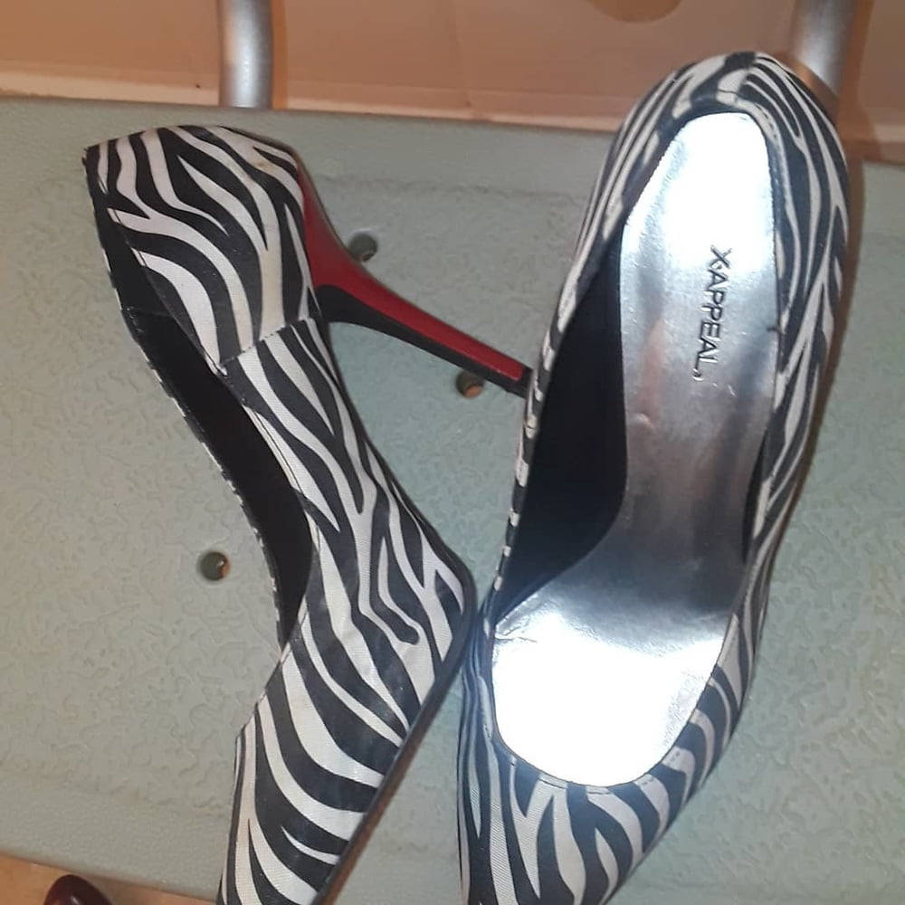 Cummed Highheels from Istagram #105006189