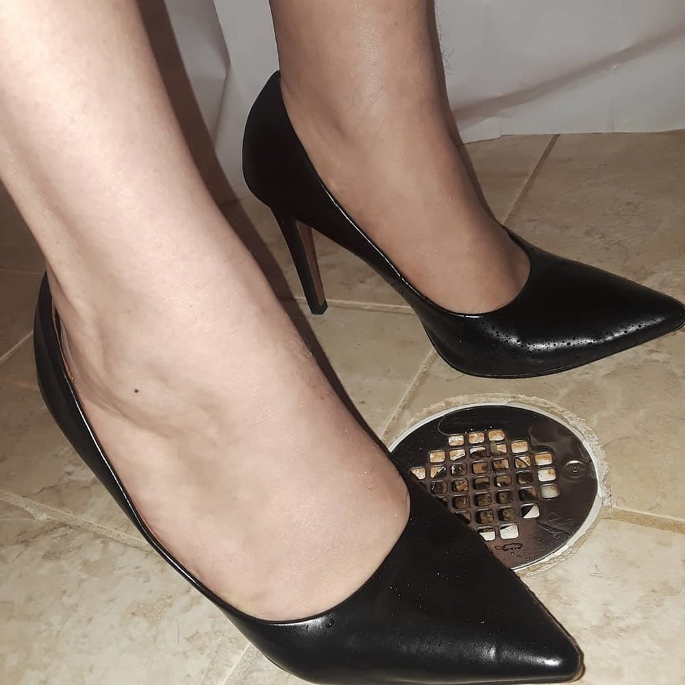Cummed Highheels from Istagram #105006225
