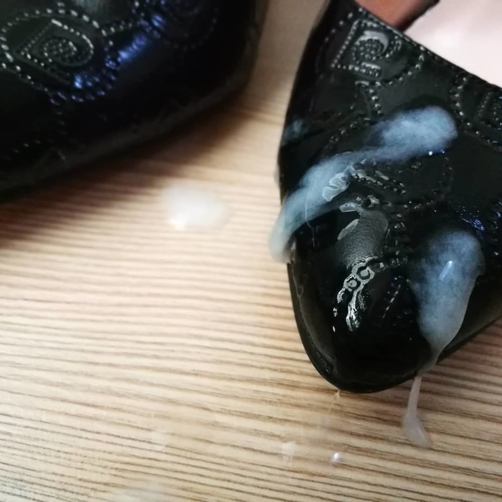 Cummed Highheels from Istagram #105006295