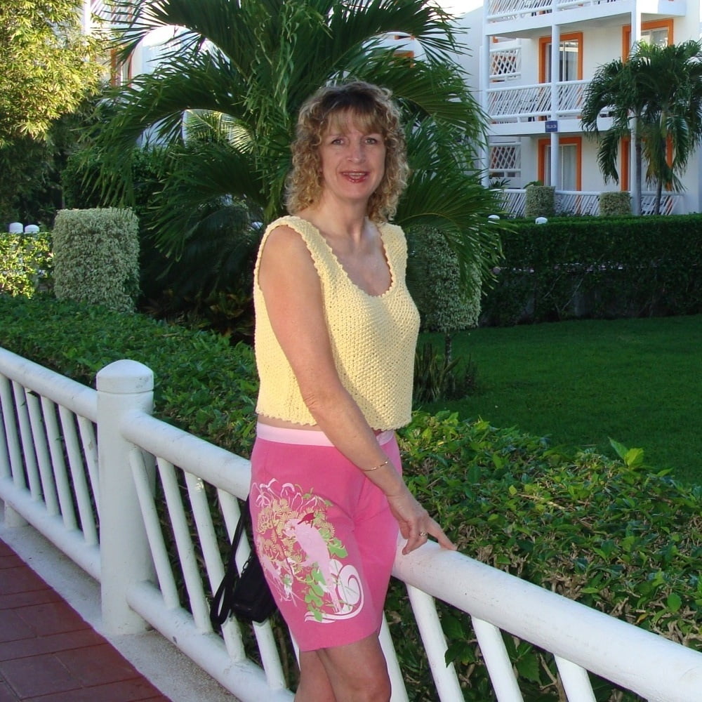Hubby wants his wife Fara exposed #102832481