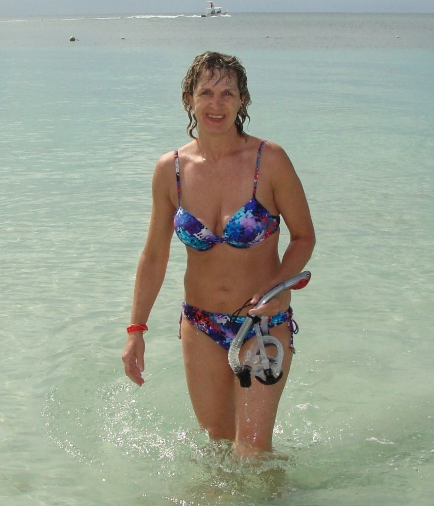 Hubby wants his wife Fara exposed #102832512