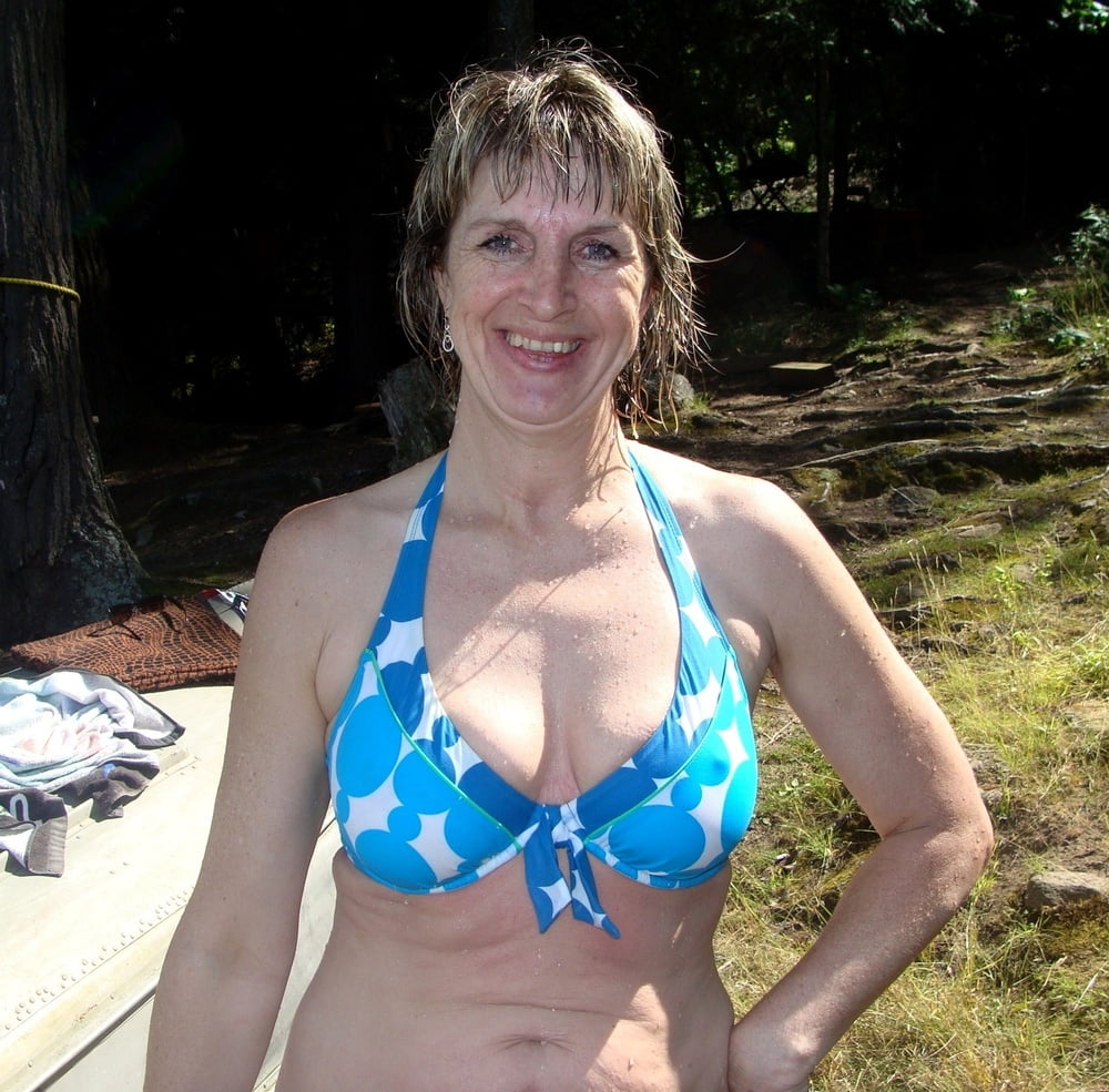 Hubby wants his wife Fara exposed #102832527