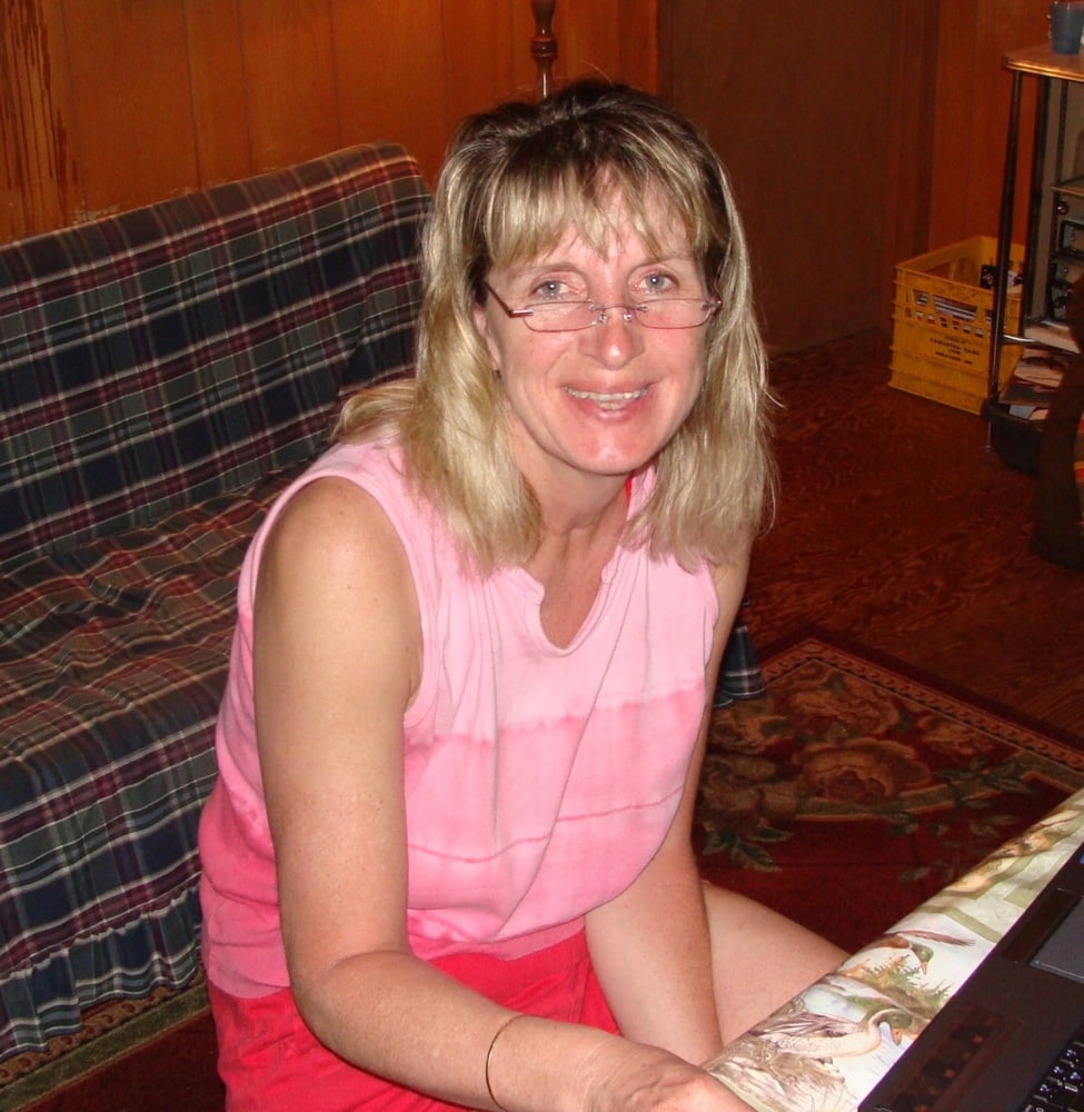 Hubby wants his wife Fara exposed #102832628