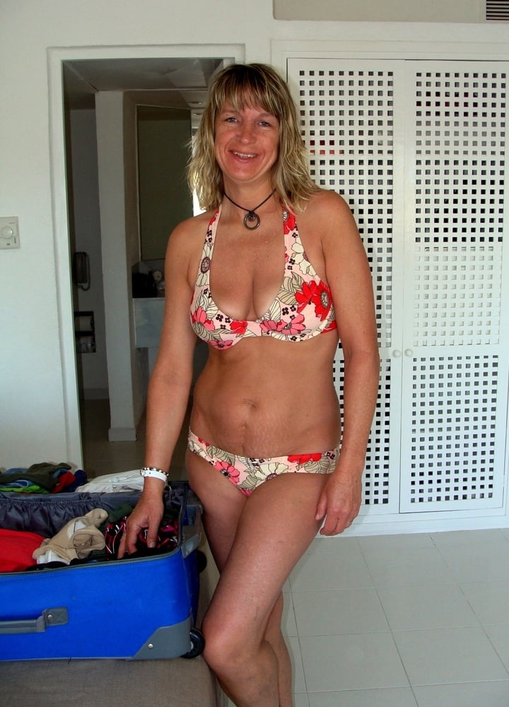 Hubby wants his wife Fara exposed #102832679