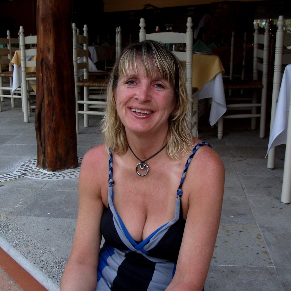 Hubby wants his wife Fara exposed #102832682