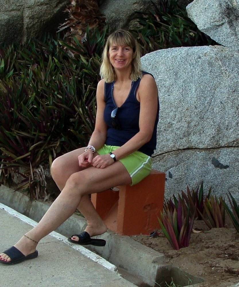 Hubby wants his wife Fara exposed #102832714