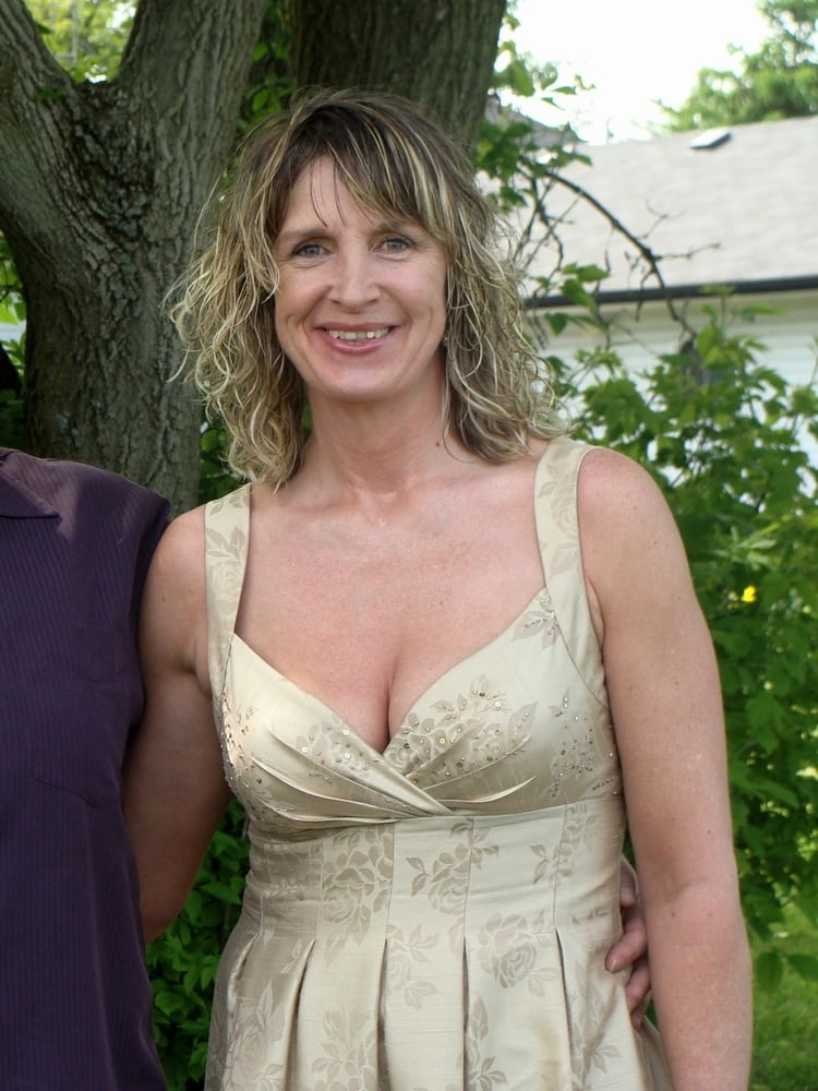 Hubby wants his wife Fara exposed #102832750