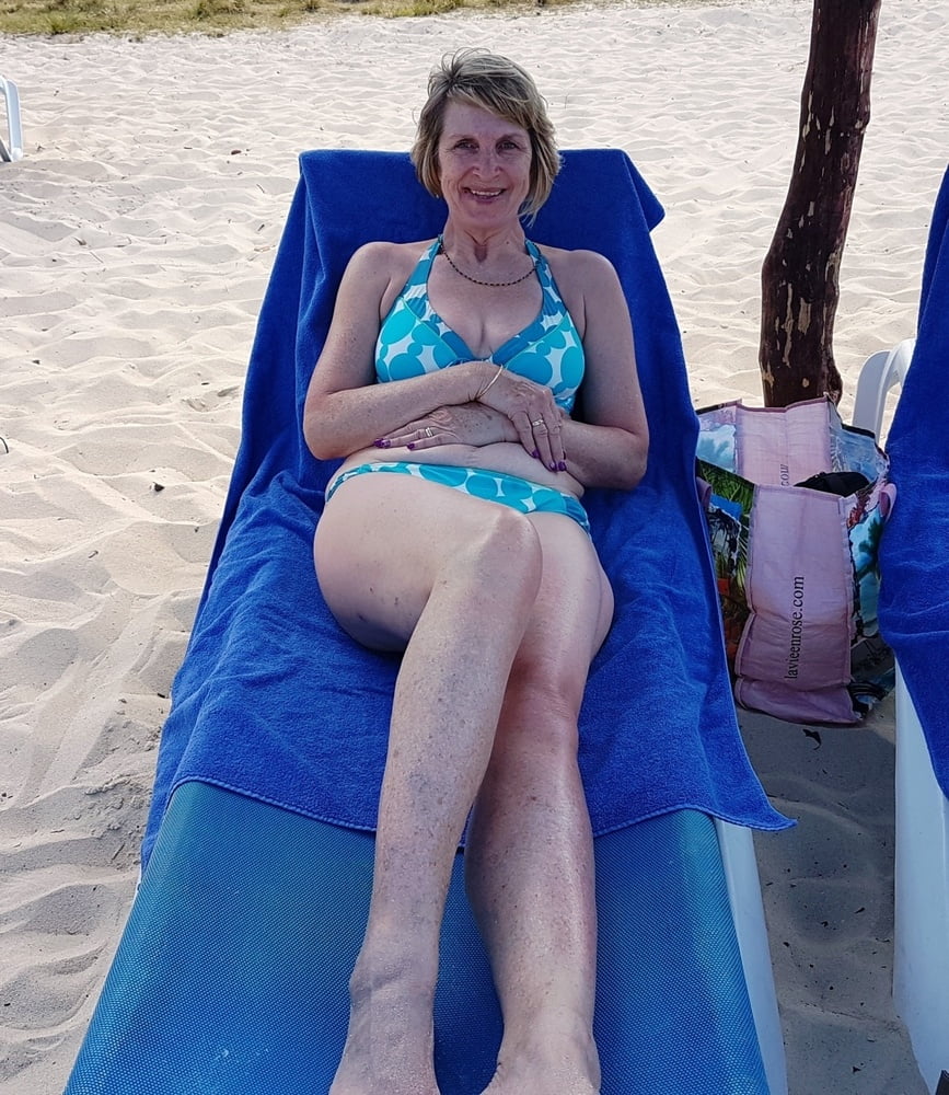 Hubby wants his wife Fara exposed #102832889