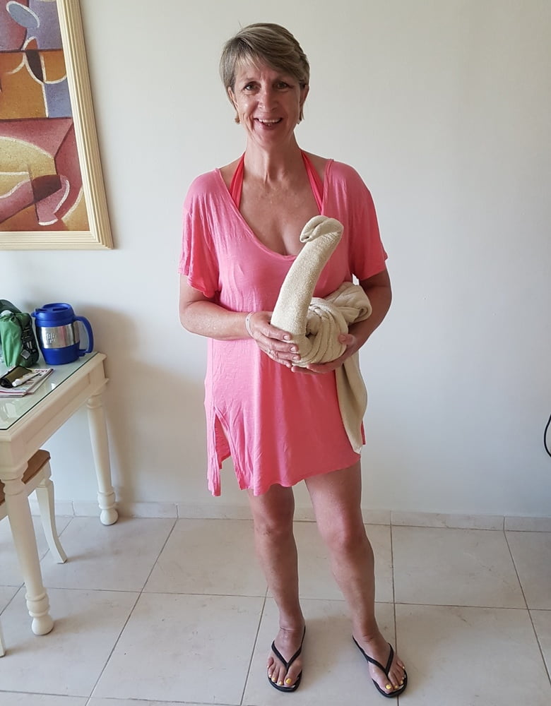 Hubby wants his wife Fara exposed #102832900