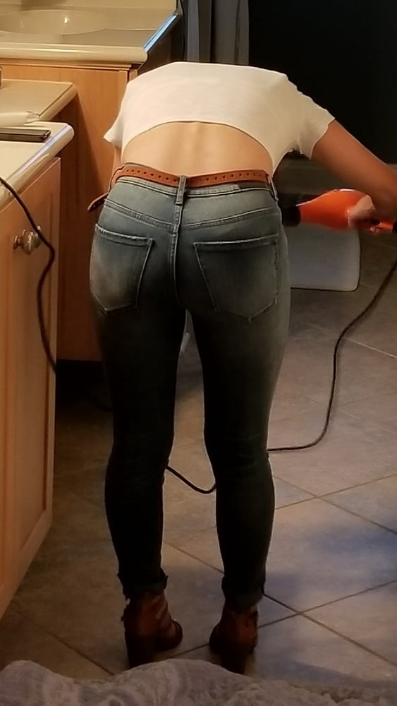 Tight Jeans #89783788