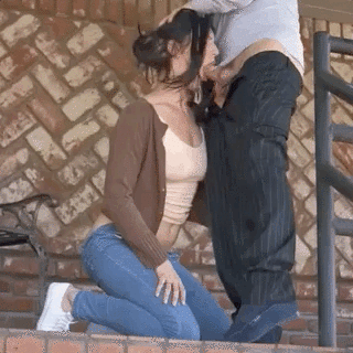 Cachonda en la ropa
 #87622012