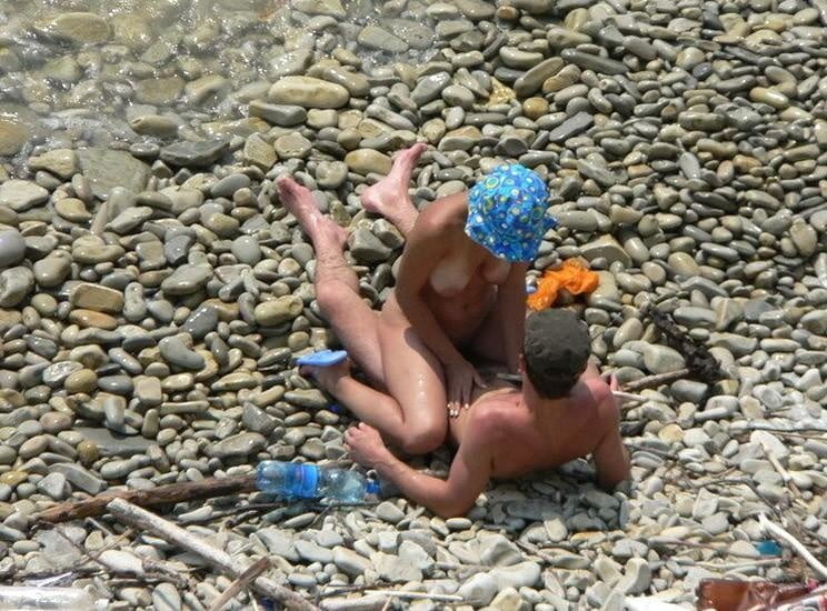 Sesso sulla spiaggia fkk
 #92948809