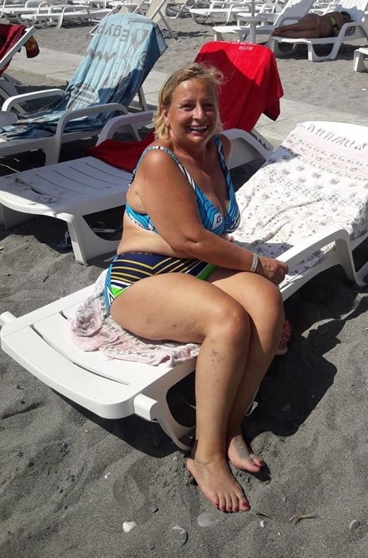 Gilfs milfs (comments &amp; tributes) #90809051