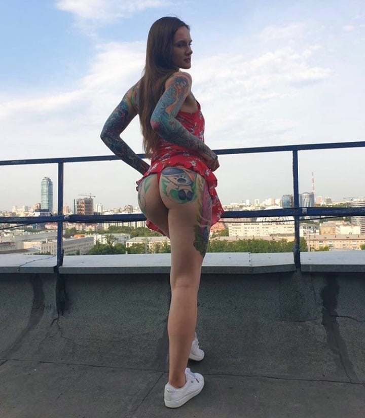 Tattooed submissive Yana from Yekaterinburg #80849262